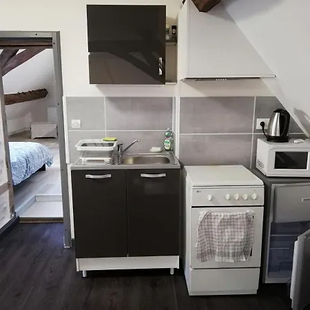 Appartement Au Pied Du Circuit De Magny-Cours Exterior photo