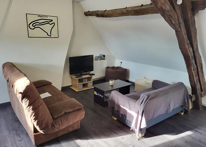 Appartement au pied du circuit de Magny-cours